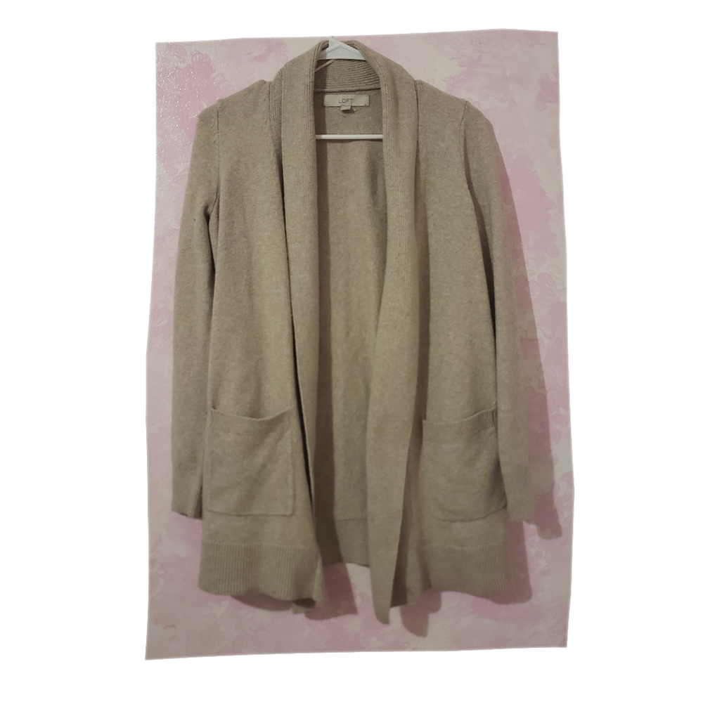 🌺 LOFT Cardigan